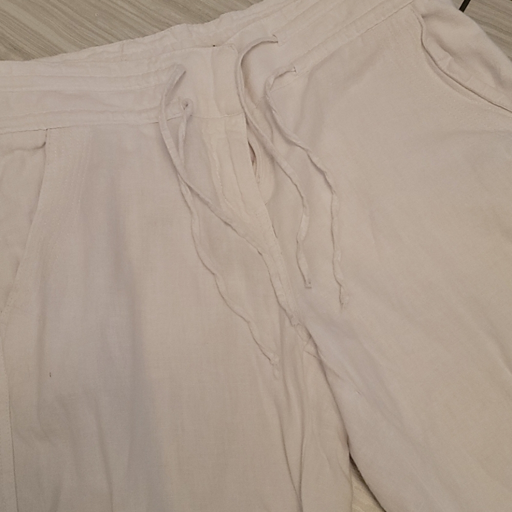 Next Linen Capris - Picture 2 of 6